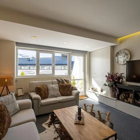 Daire Snow Sierra Nevada